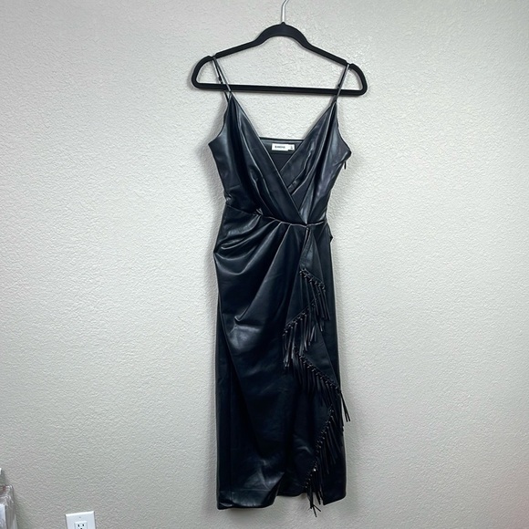 New Jonathan Simkhai Carlee Fringe Detail Faux Leather Dress Vegan Black Sz 4 - Picture 6 of 15